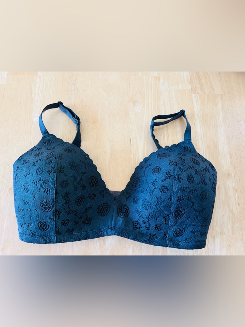 aerie Lace T-Shirt Bra in  dark gray charcoal 34DDD